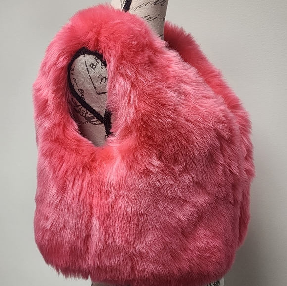 Vest - Picture 8 of 8